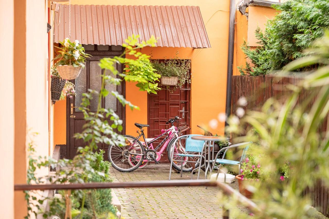 2- Izbovy Apartman Kajka V Penzion Trstená Extérieur photo